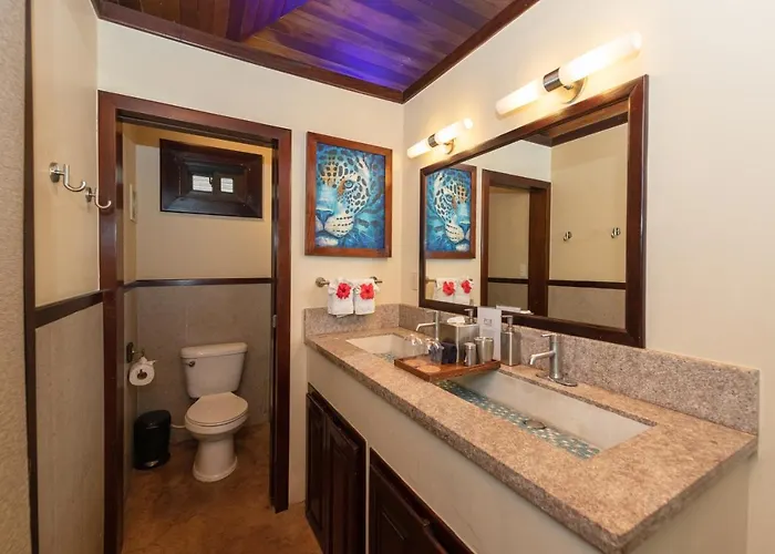 Pur Boutique Cabanas, Adults Only Hotel
