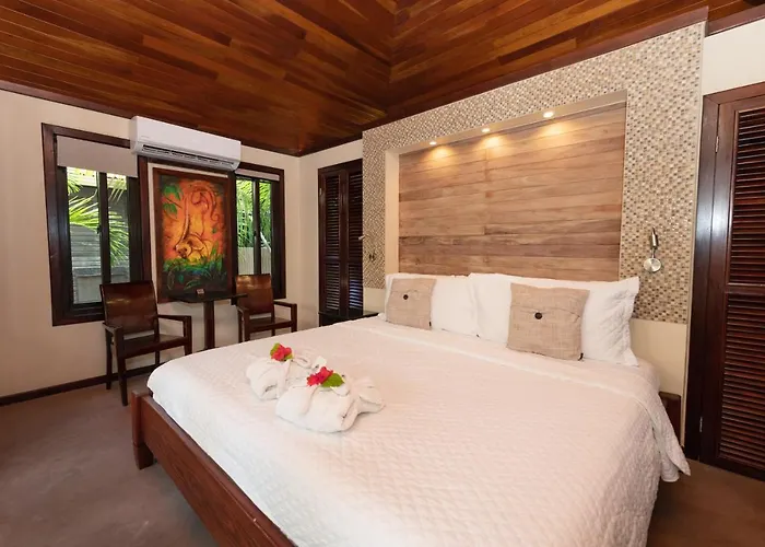 Pur Boutique Cabanas, Adults Only Hotel San Pedro (Ambergris Caye)