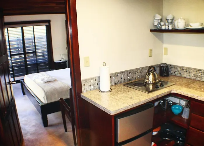 Pur Boutique Cabanas, Adults Only Hotel San Pedro (Ambergris Caye)