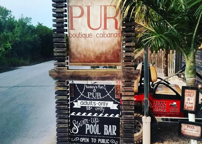 Pur Boutique Cabanas, Adults Only